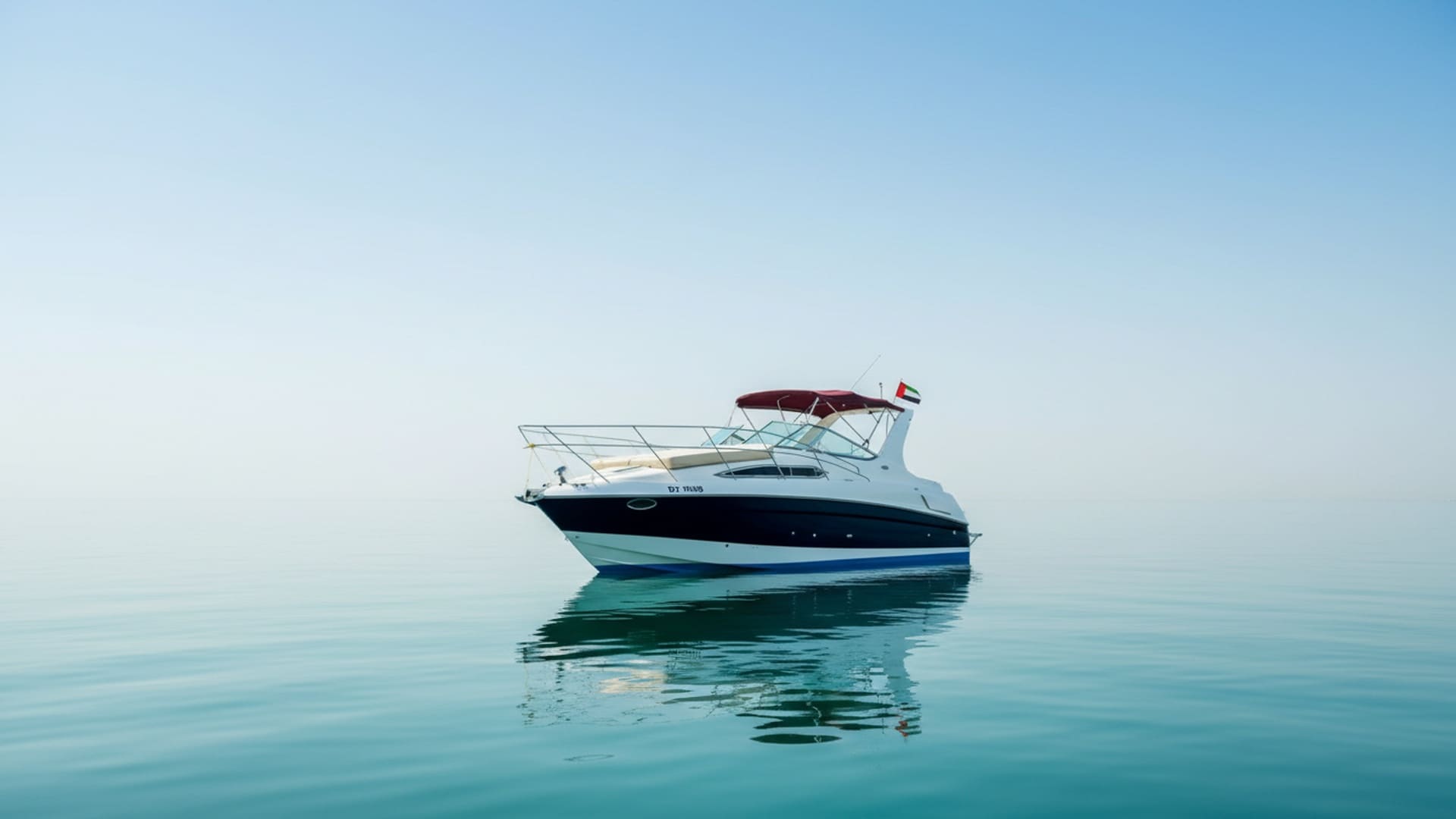 Paradise Lady 33 ft premium yacht exterior in Dubai