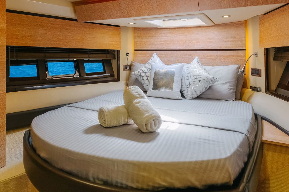 Azimut No Regrets — photo 8