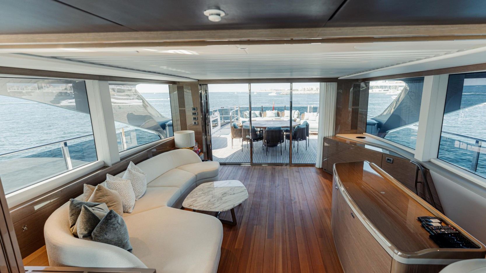 Princess 95X Super-flybridge — photo 9