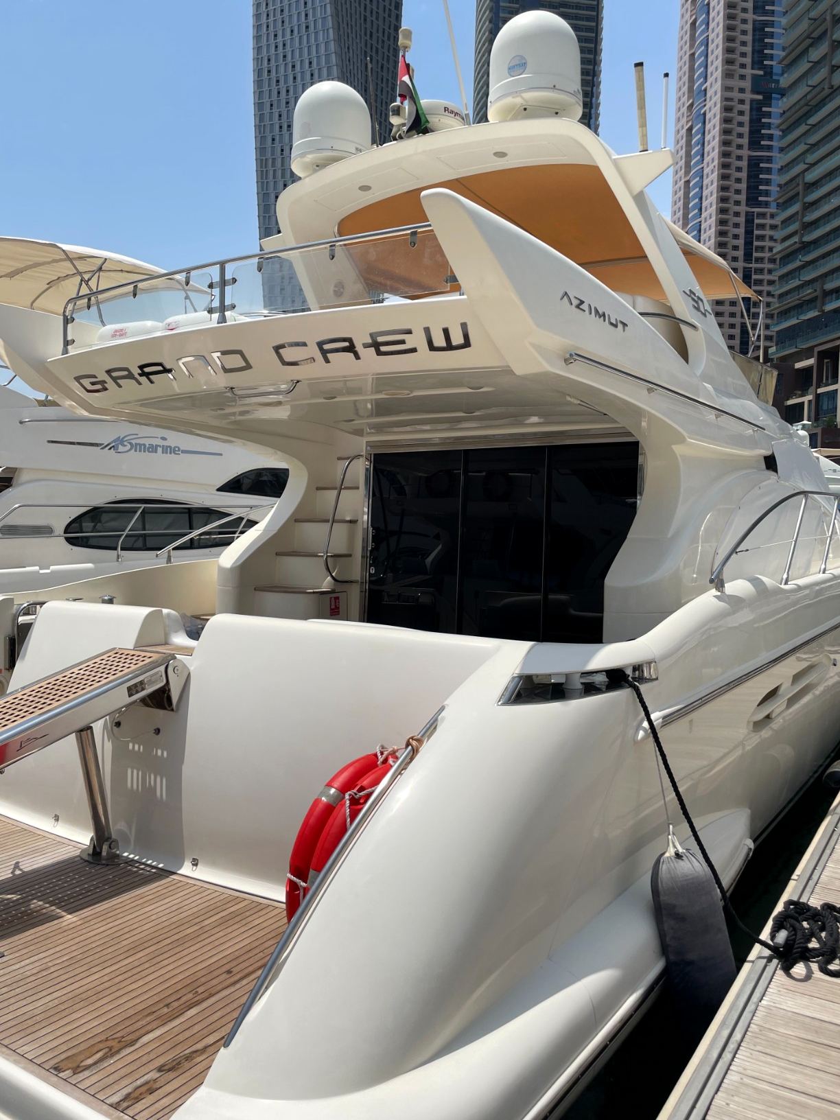Azimut Grand Crew — photo 6
