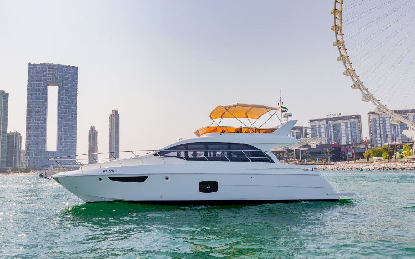 Yacht Sky Walker Ava