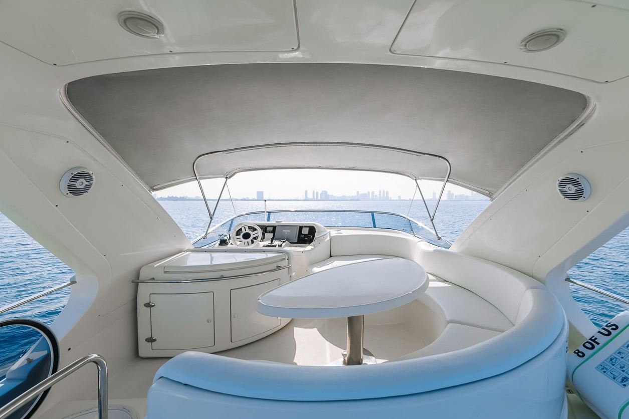 Azimut 8ofUs — photo 9