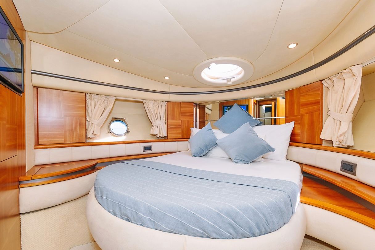 Azimut Candy — photo 3