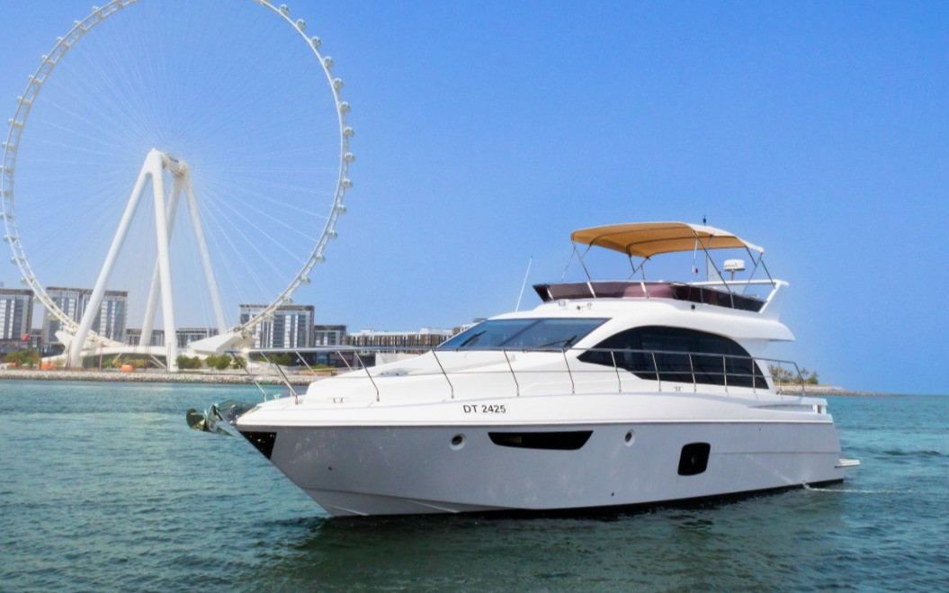 Yacht Sky Walker Ebb