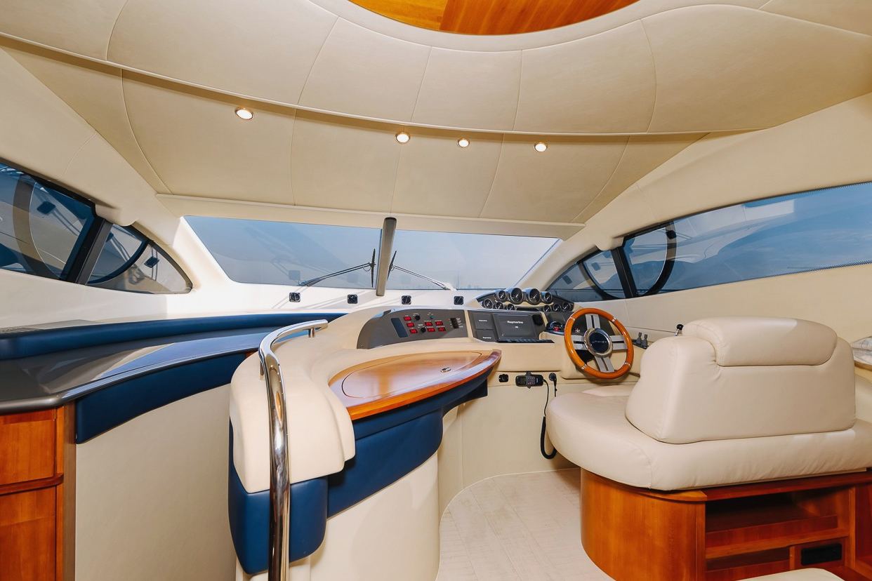Azimut Candy — photo 2