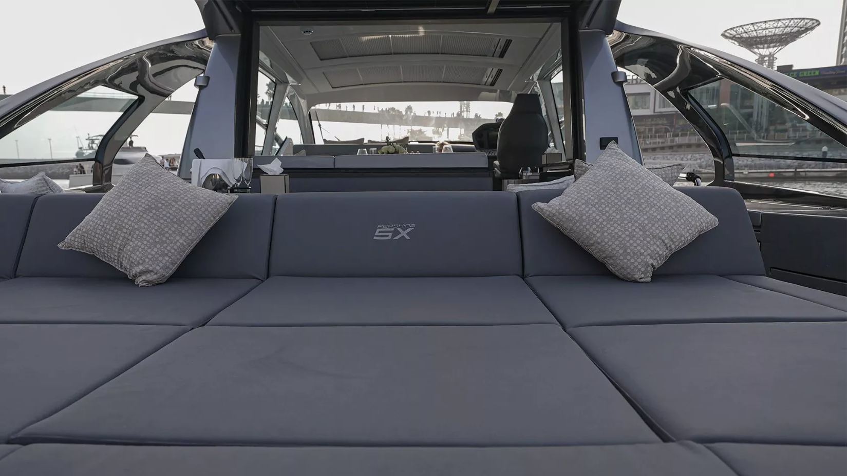 Pershing 5X Shark Grey — photo 6