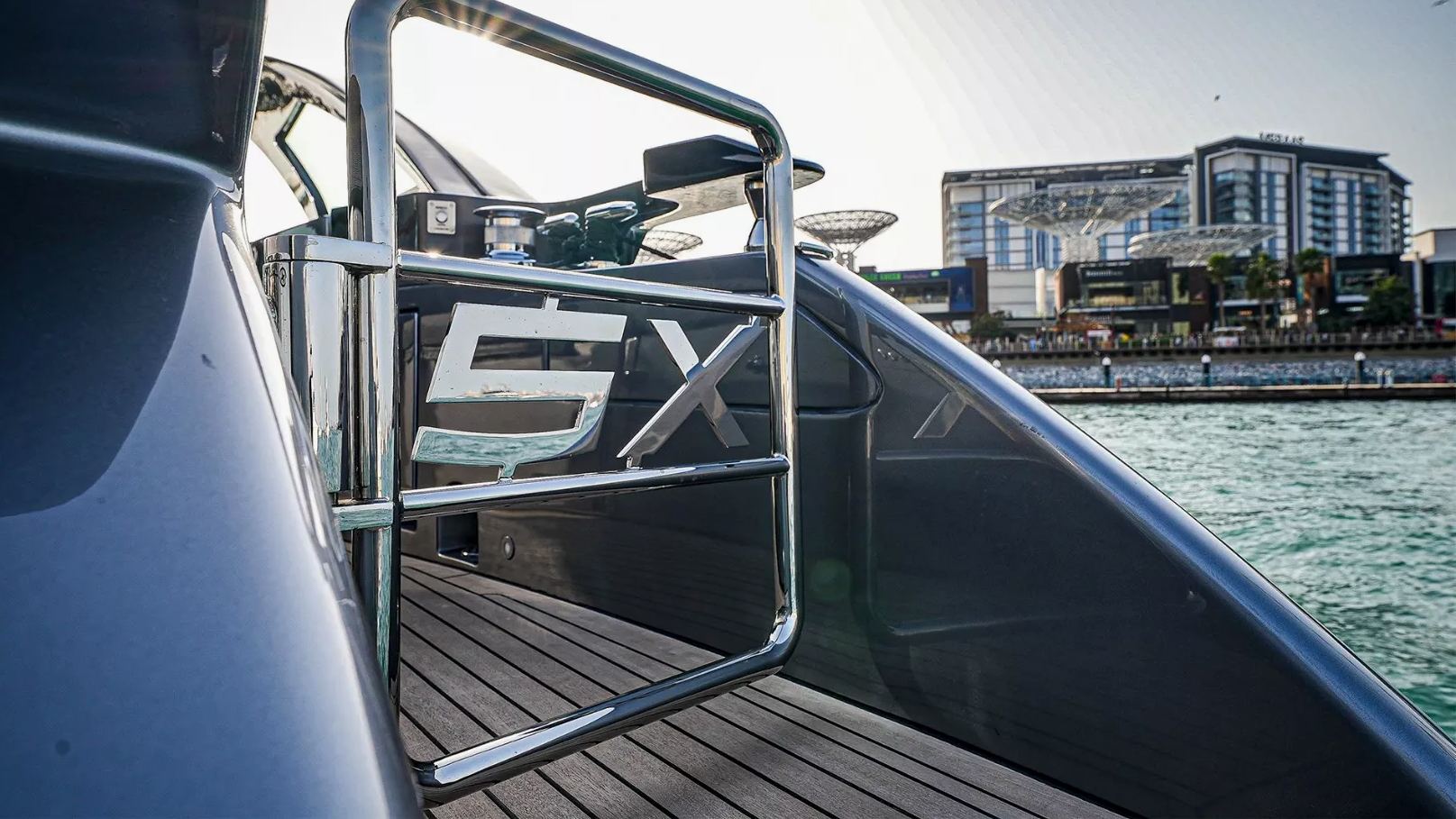 Pershing 5X Shark Grey — photo 10